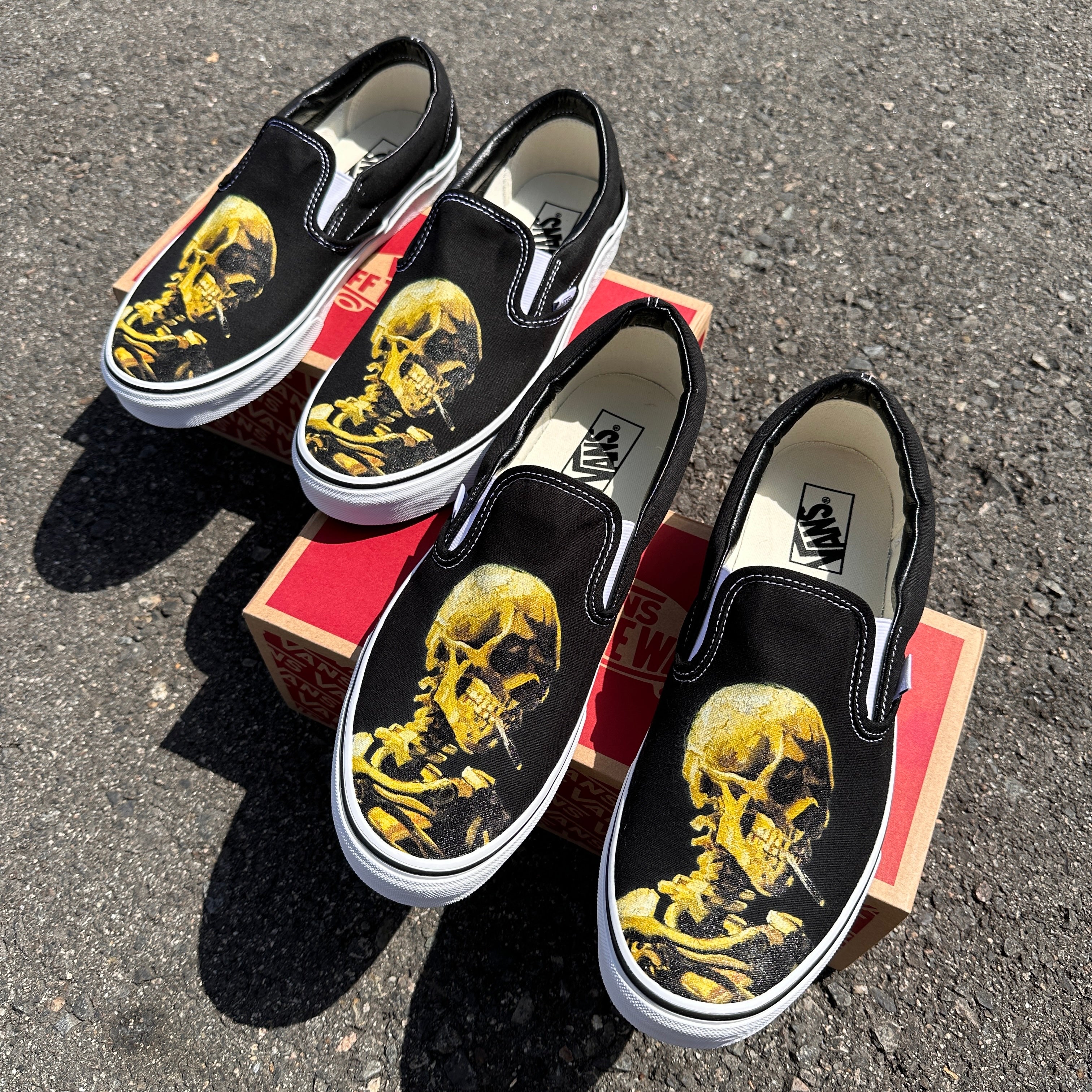 Vans skull slip ons hotsell van gogh