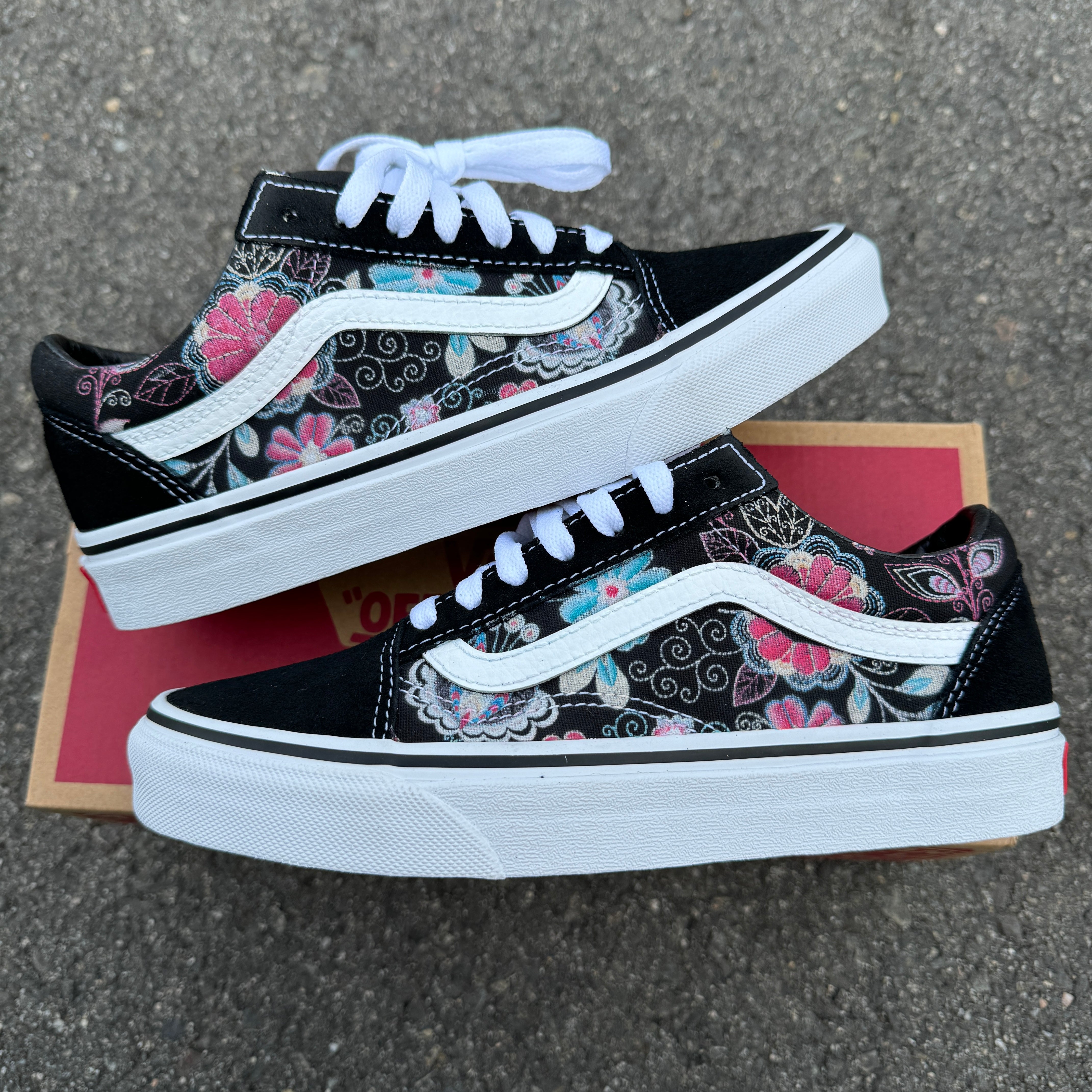 Garden floral outlet old skool shoes