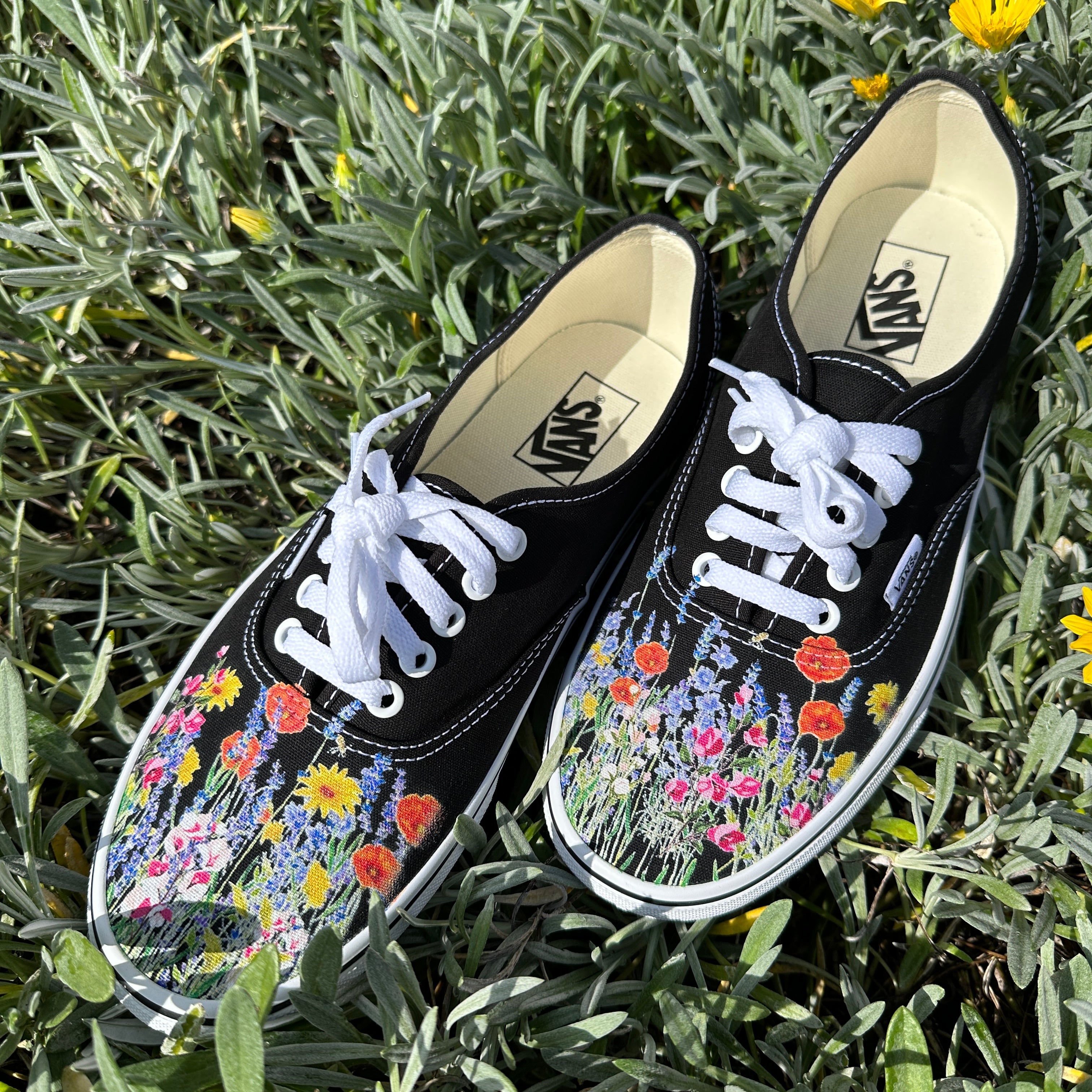 Womens flower outlet vans