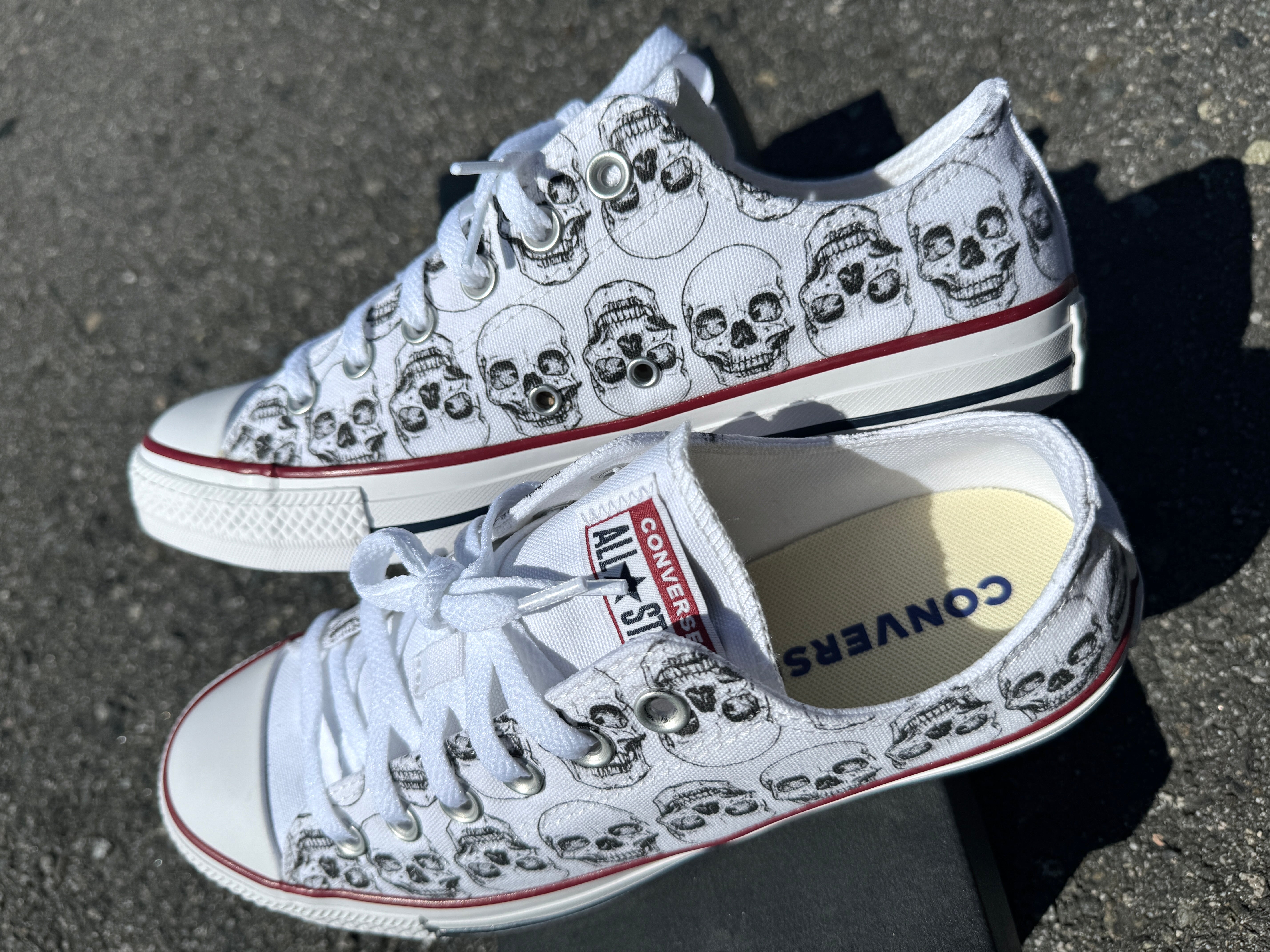 Converse chuck taylor skull hotsell