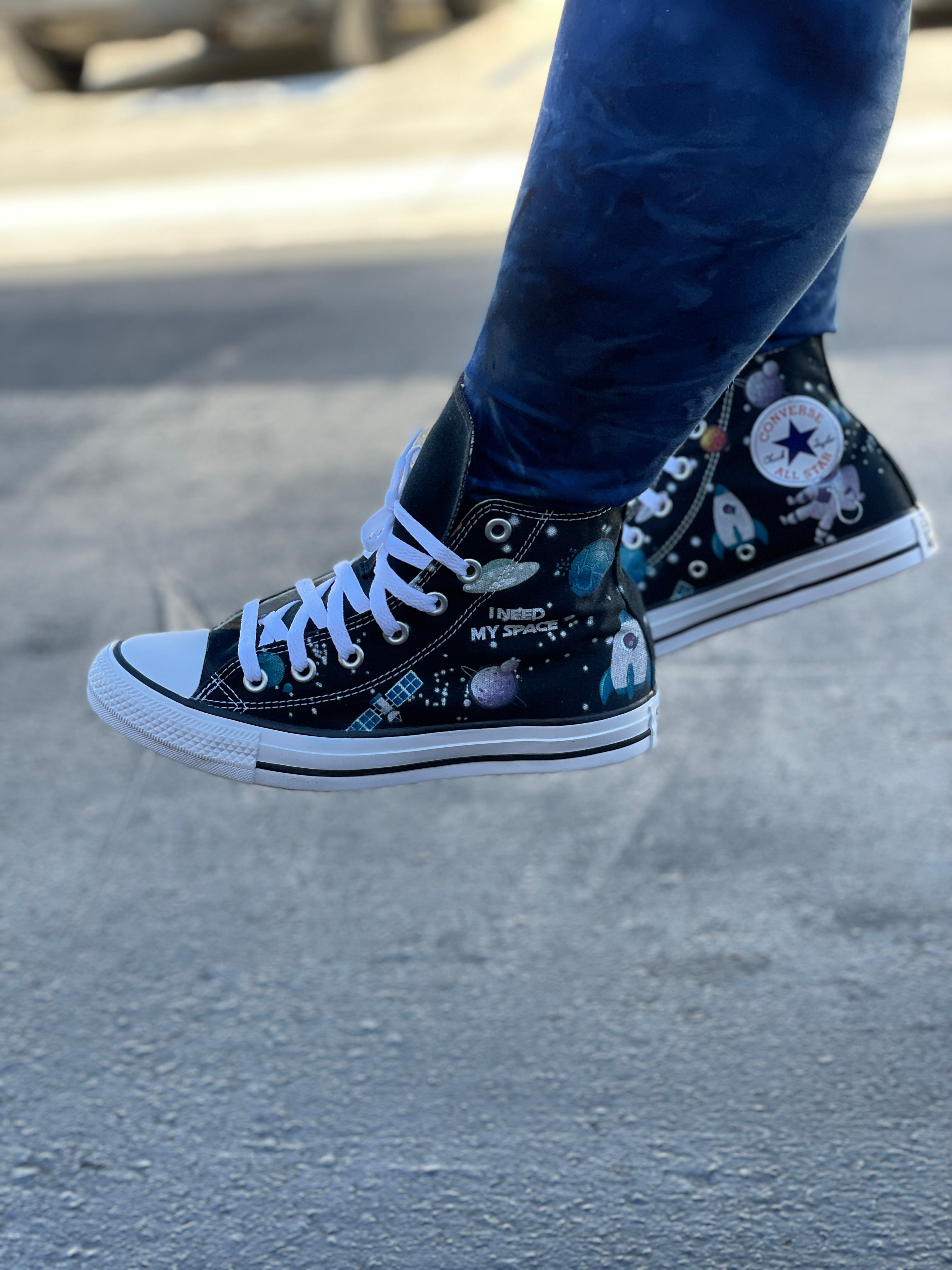 Bt21 sales black converse