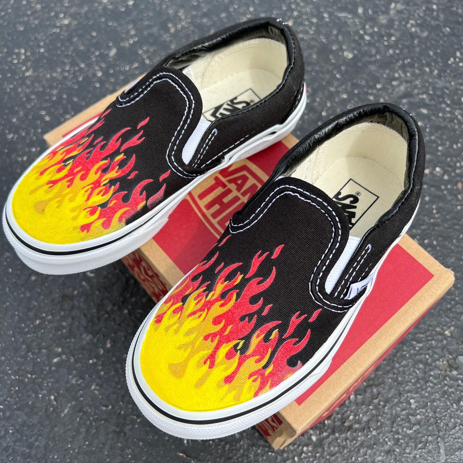 Aan boord Ja Pompeii Hot Flame Shoes - Custom Vans Black Slip On Shoes – BlvdCustom
