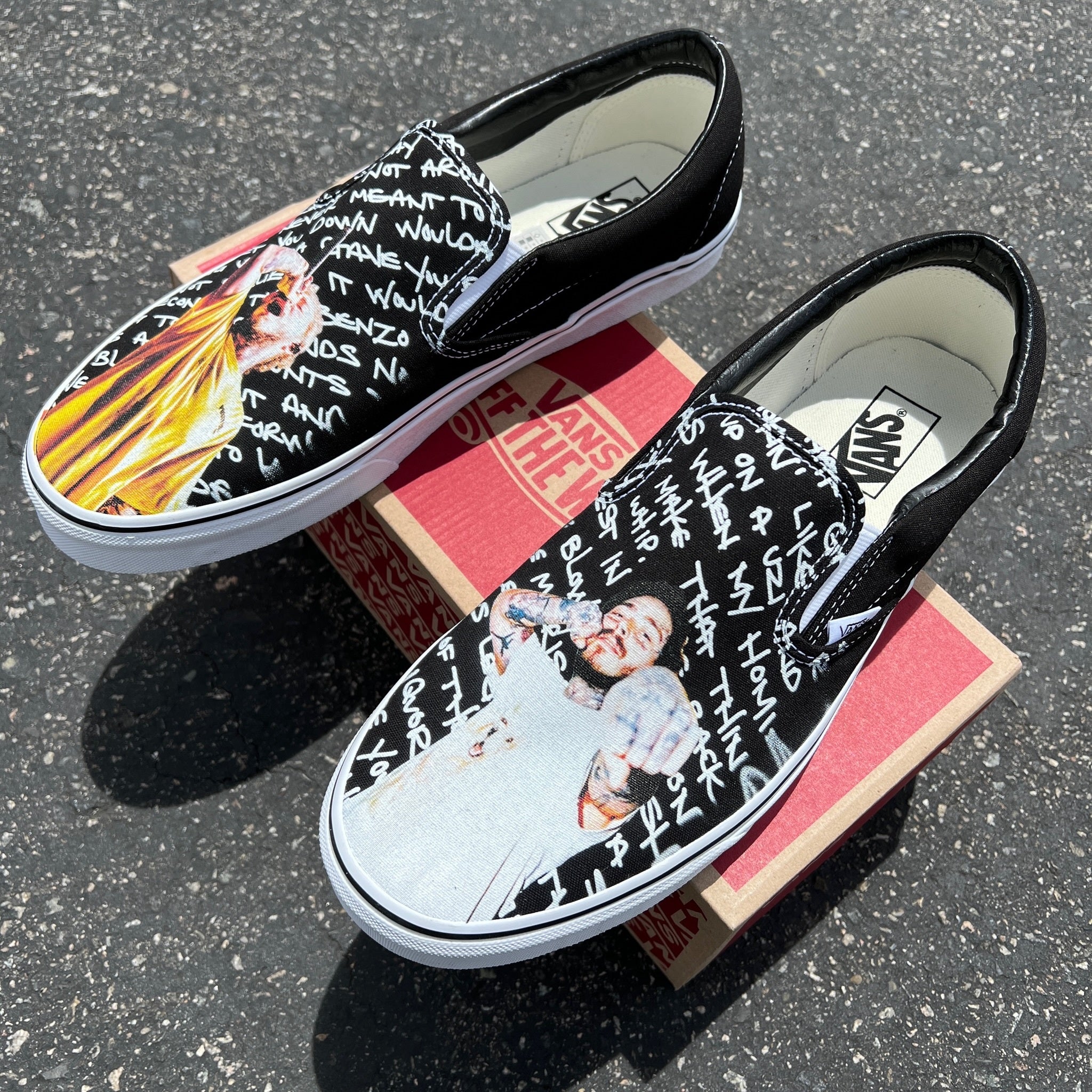 Vans black hot sale color